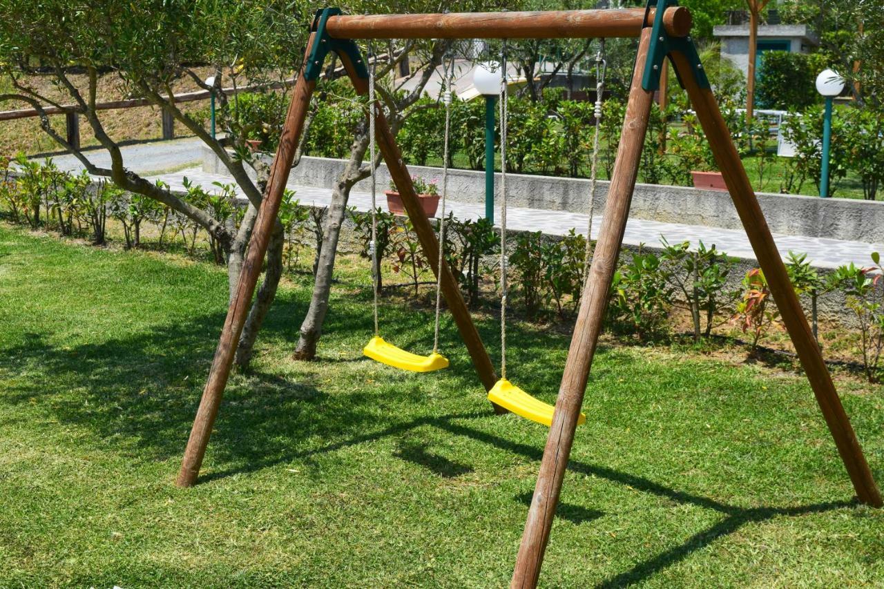 Agrilao Villa Scalea Ngoại thất bức ảnh